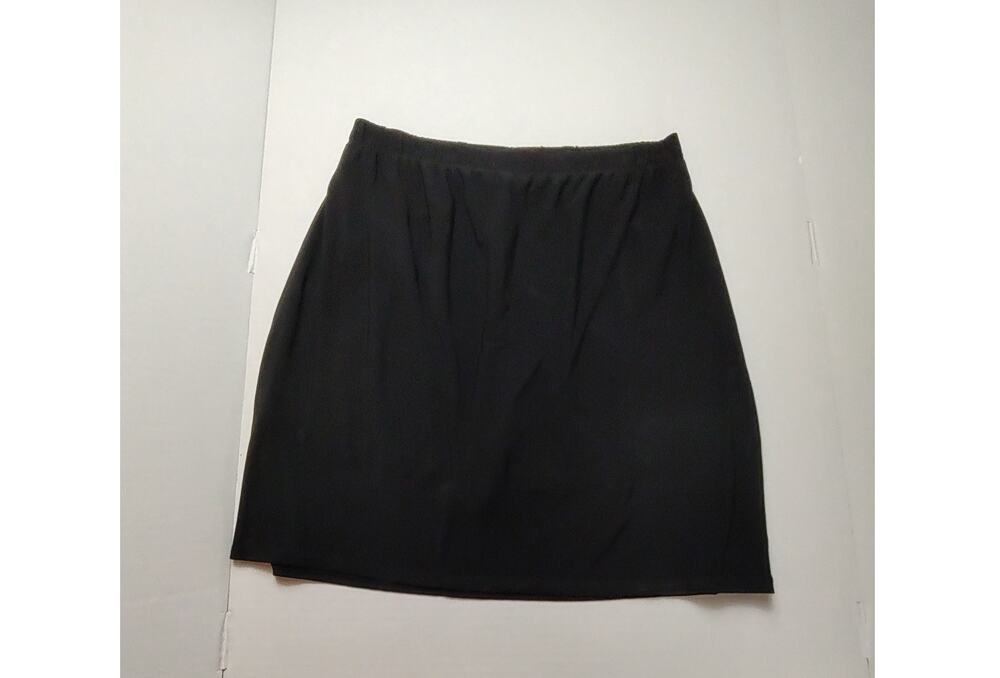 Susan Graver Black Liquid Knit Comfort Stretch Skort All Occasion Women Small